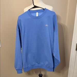 ALO Yoga women’s Sky Blue Crewneck Sweater
